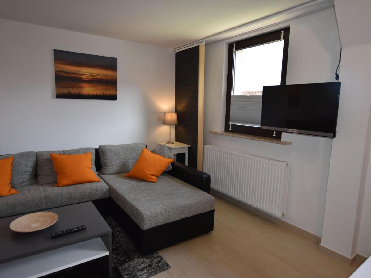 Apartment In Robertsdorf With Garden, Terrace, Barbecue Blowatz Værelse billede