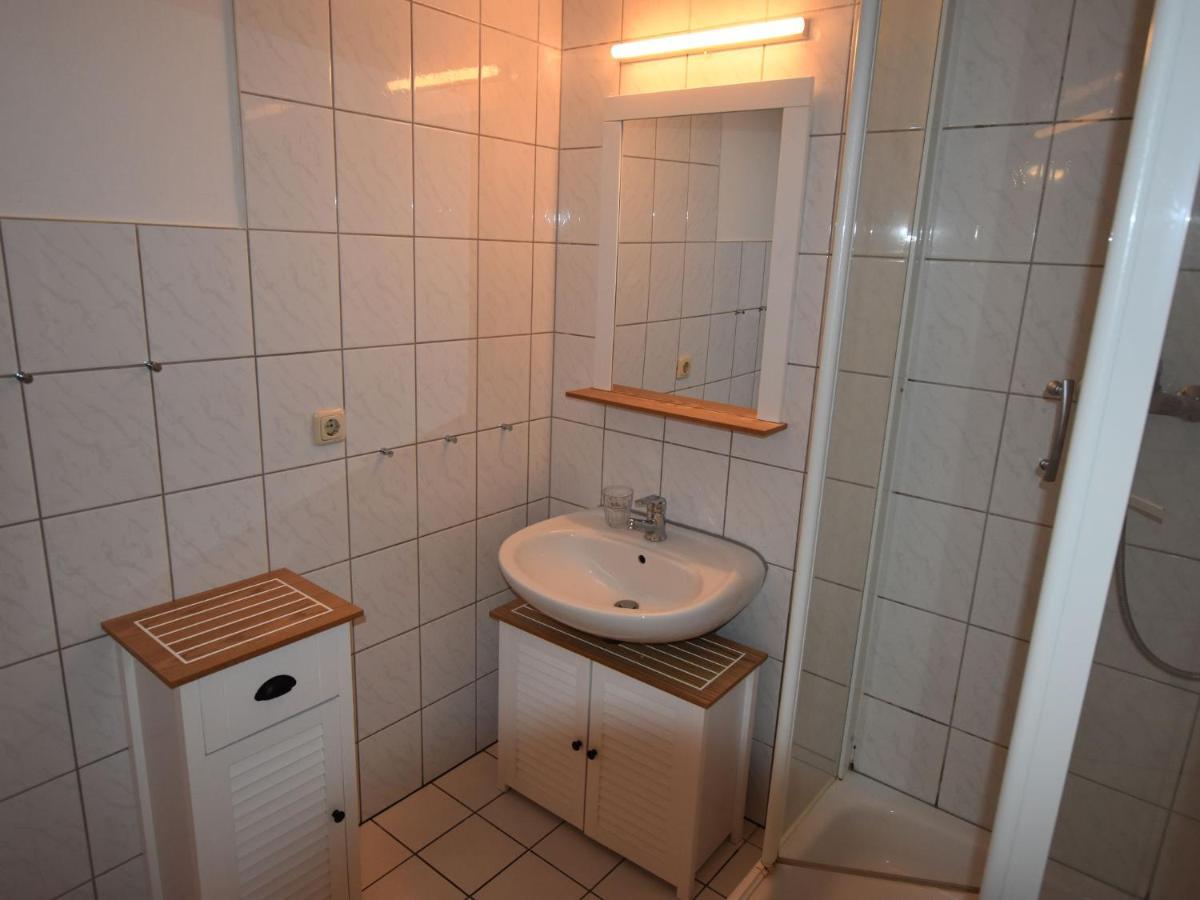 Apartment In Robertsdorf With Garden, Terrace, Barbecue Blowatz Værelse billede